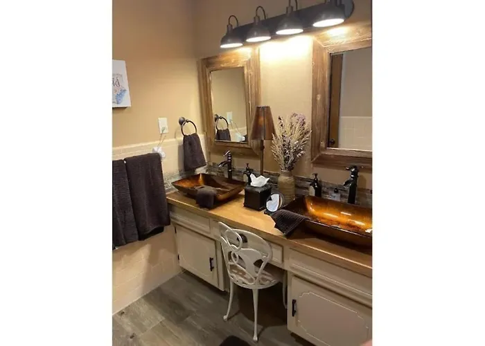 Holiday home Stockyards! Walk 3 Blocks-ranch House Sleeps 8 Fort Worth