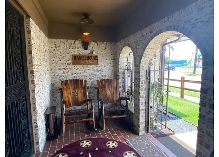 Holiday home Stockyards! Walk 3 Blocks-ranch House Sleeps 8 Fort Worth