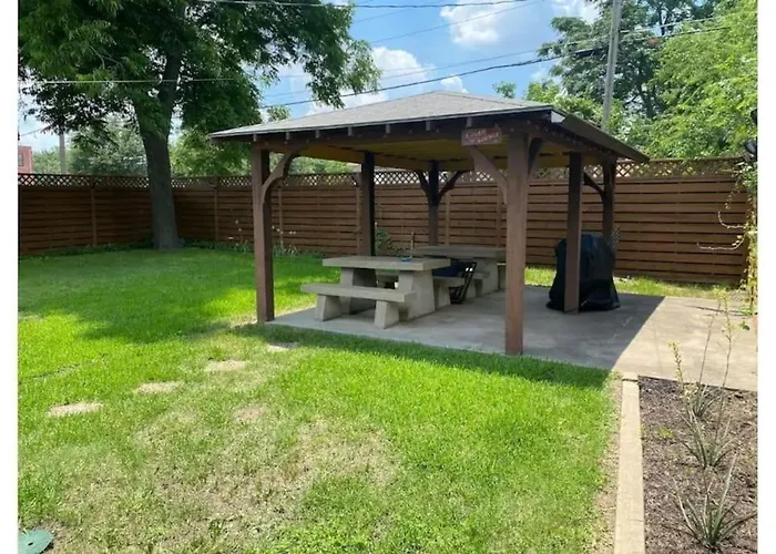 Stockyards! Walk 3 Blocks-ranch House Sleeps 8 Fort Worth