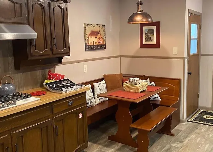Stockyards! Walk 3 Blocks-ranch House Sleeps 8 Holiday home Fort Worth